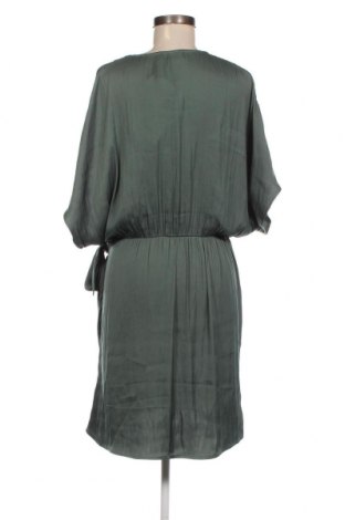 Kleid Guido Maria Kretschmer for About You, Größe L, Farbe Grün, Preis 30,62 €