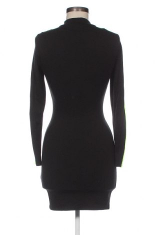 Šaty  H&M Divided, Velikost S, Barva Černá, Cena  120,00 Kč