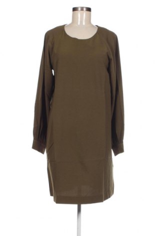 Kleid Ichi, Größe M, Farbe Grün, Preis € 8,35