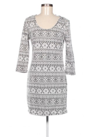 Φόρεμα Jennifer Taylor, Μέγεθος XL, Χρώμα Λευκό, Τιμή 10,76 €