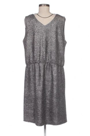 Kleid Junarose, Größe M, Farbe Silber, Preis € 8,41