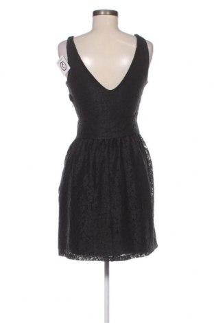 Φόρεμα LC Waikiki, Μέγεθος S, Χρώμα Μαύρο, Τιμή 6,97 €