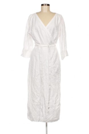 Φόρεμα Lounge Nine, Μέγεθος XL, Χρώμα Λευκό, Τιμή 42,00 €