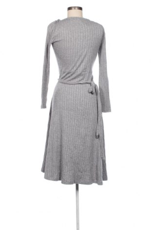 Kleid Mango, Größe S, Farbe Grau, Preis 8,84 €