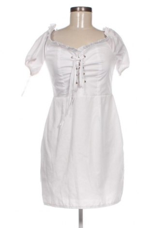 Φόρεμα Missguided, Μέγεθος M, Χρώμα Λευκό, Τιμή 16,00 €