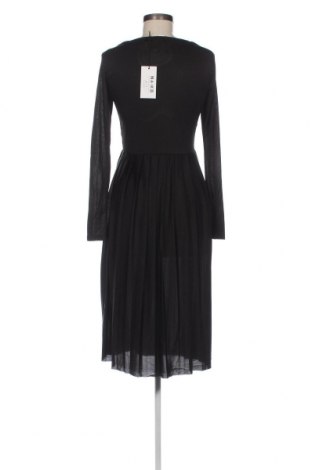 Kleid NA-KD, Größe L, Farbe Schwarz, Preis 27,84 €