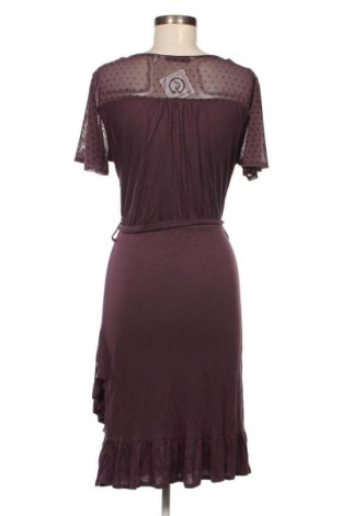 Kleid Numph, Größe S, Farbe Lila, Preis 29,36 €