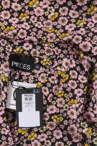 Šaty  Pieces, Veľkosť S, Farba Viacfarebná, Cena  31,96 €