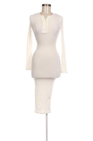 Kleid Pretty Little Thing, Größe XXS, Farbe Weiß, Preis € 11,10