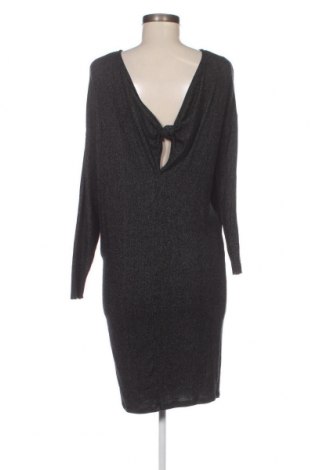 Kleid Pull&Bear, Größe S, Farbe Grau, Preis 6,67 €