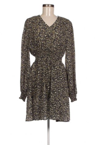 Kleid SHEIN, Größe XL, Farbe Mehrfarbig, Preis 10,09 €