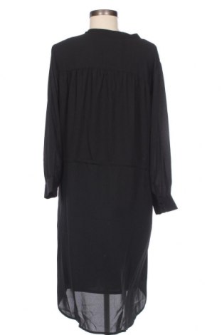 Kleid Selected Femme, Größe L, Farbe Schwarz, Preis € 10,82