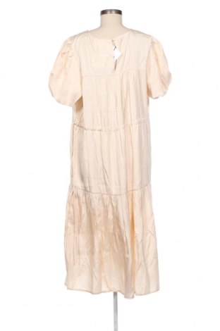 Kleid Selected Homme, Größe L, Farbe Ecru, Preis € 53,01