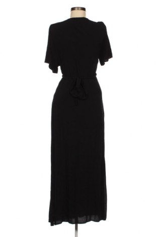 Φόρεμα Silvian Heach, Μέγεθος M, Χρώμα Μαύρο, Τιμή 30,69 €