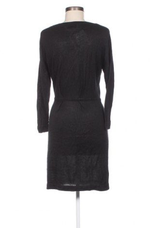 Rochie Soaked In Luxury, Mărime S, Culoare Negru, Preț 40,46 Lei