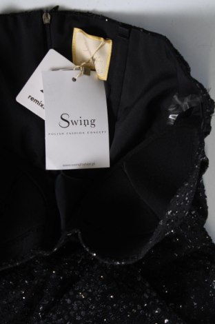 Šaty  Swing, Velikost M, Barva Černá, Cena  3 159,00 Kč