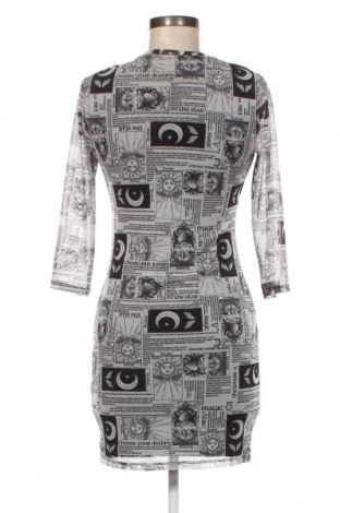 Kleid Tally Weijl, Größe M, Farbe Weiß, Preis 23,71 €