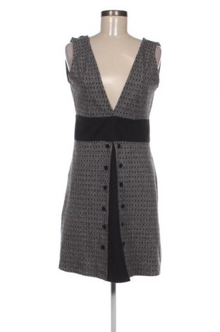 Kleid Trendyol, Größe L, Farbe Grau, Preis 6,28 €