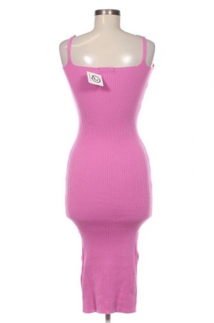 Kleid Trendyol, Größe S, Farbe Rosa, Preis 27,84 €