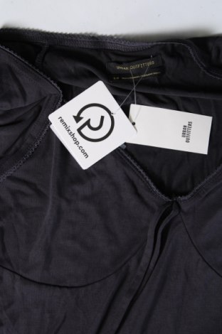 Kleid Urban Outfitters, Größe S, Farbe Grau, Preis 55,67 €