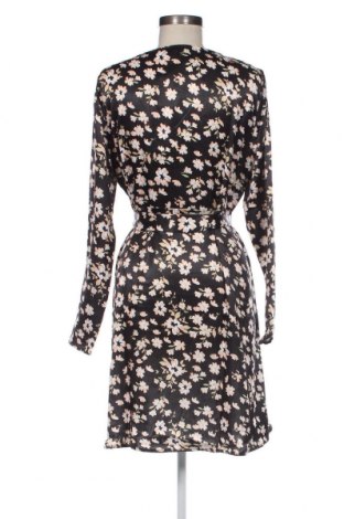 Φόρεμα VILA, Μέγεθος M, Χρώμα Πολύχρωμο, Τιμή 12,14 €