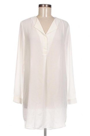 Kleid VILA, Größe M, Farbe Weiß, Preis € 15,98
