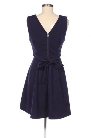 Kleid Yumi, Größe M, Farbe Blau, Preis € 11,42