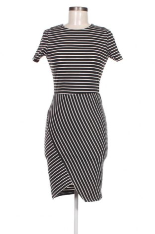 Φόρεμα Zara Trafaluc, Μέγεθος M, Χρώμα Μαύρο, Τιμή 14,68 €
