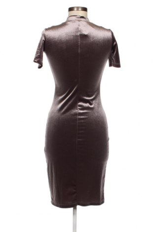 Kleid Zara Trafaluc, Größe S, Farbe Lila, Preis 6,09 €