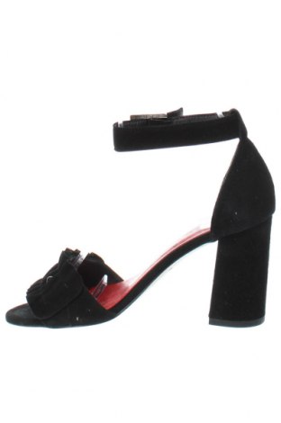 Sandály, Velikost 36, Barva Černá, Cena  742,00 Kč