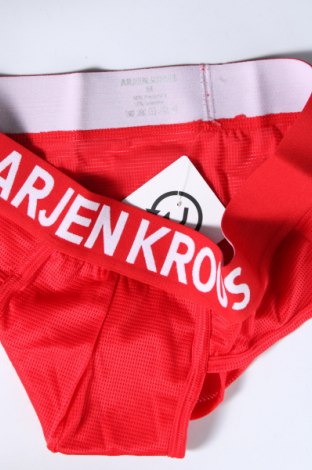 Slip Arjen Kroos, Mărime M, Culoare Roșu, Preț 55,26 Lei
