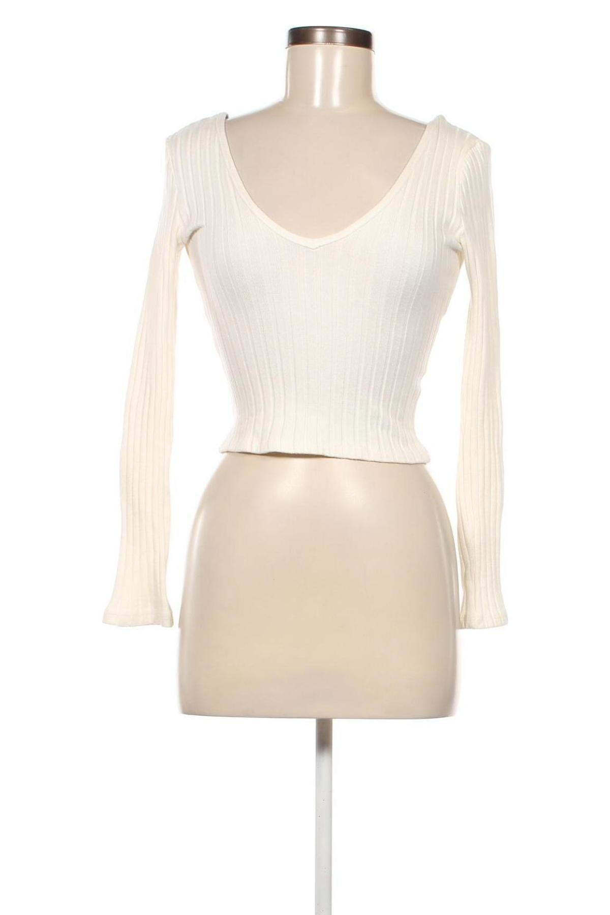 Γυναικεία μπλούζα Bershka, Μέγεθος M, Χρώμα Λευκό, Τιμή 4,70 €
