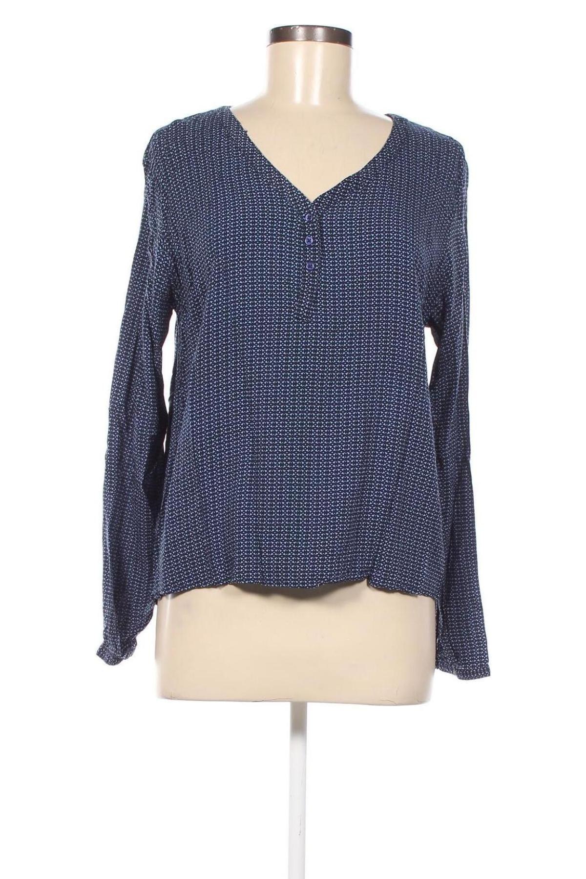 Damen Shirt Cecilia Classics, Größe M, Farbe Blau, Preis € 3,97