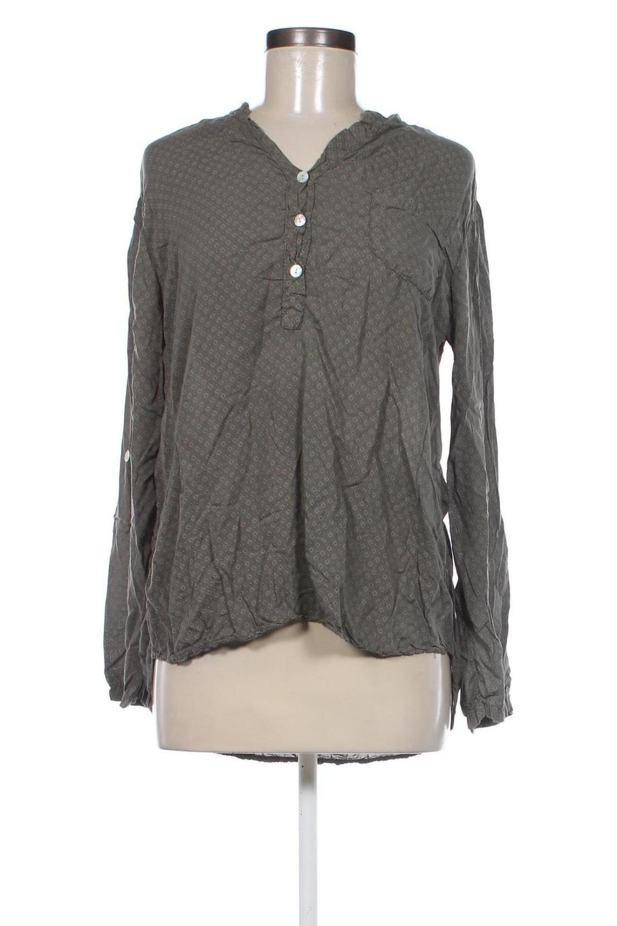 Damen Shirt Define, Größe M, Farbe Grün, Preis € 3,06