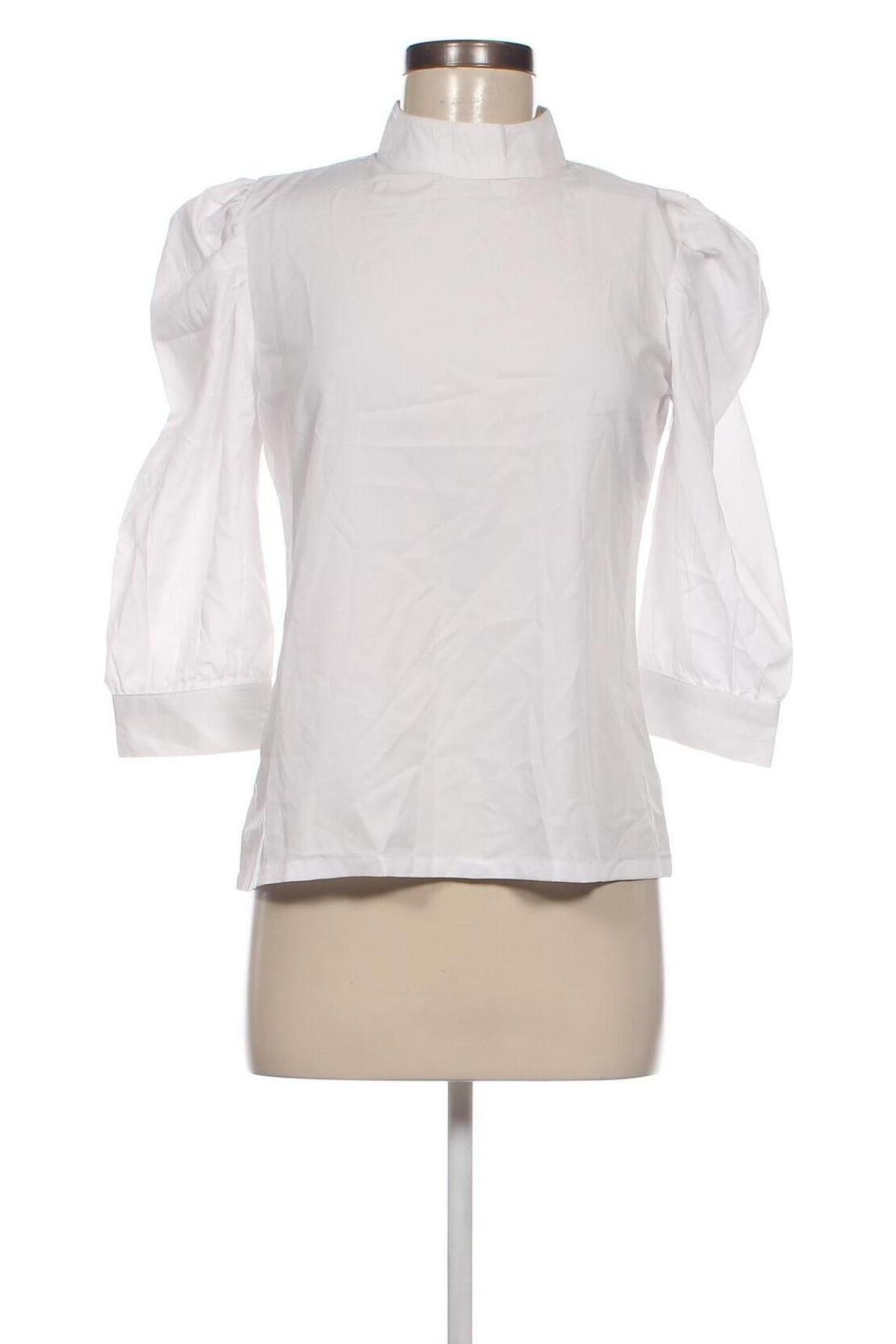 Damen Shirt Ella, Größe M, Farbe Weiß, Preis € 5,00