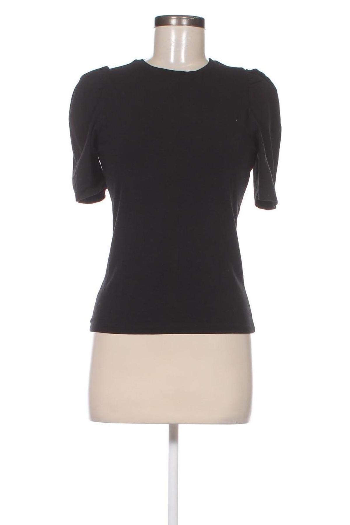 Дамска блуза ONLY, Размер M, Цвят Черен, Цена 19,55 лв.