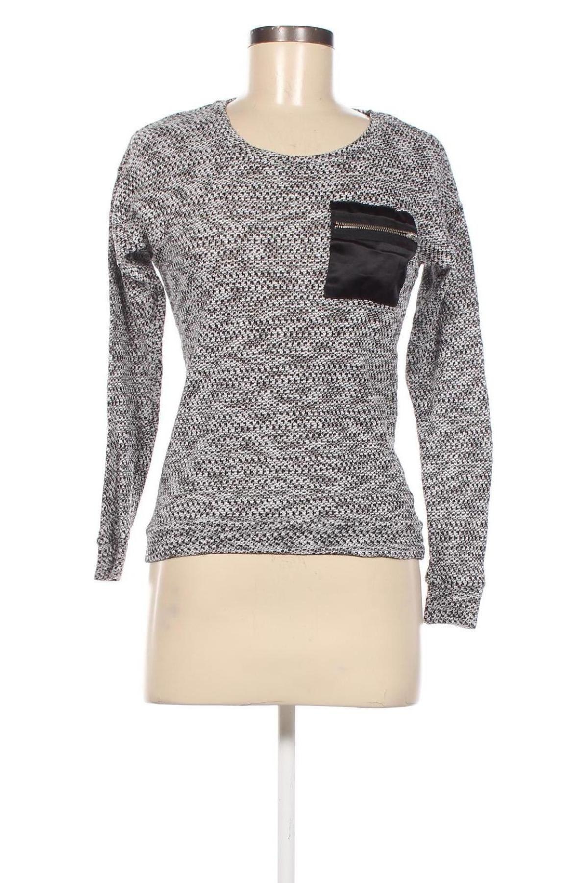 Damen Shirt ONLY, Größe S, Farbe Grau, Preis 2,23 €