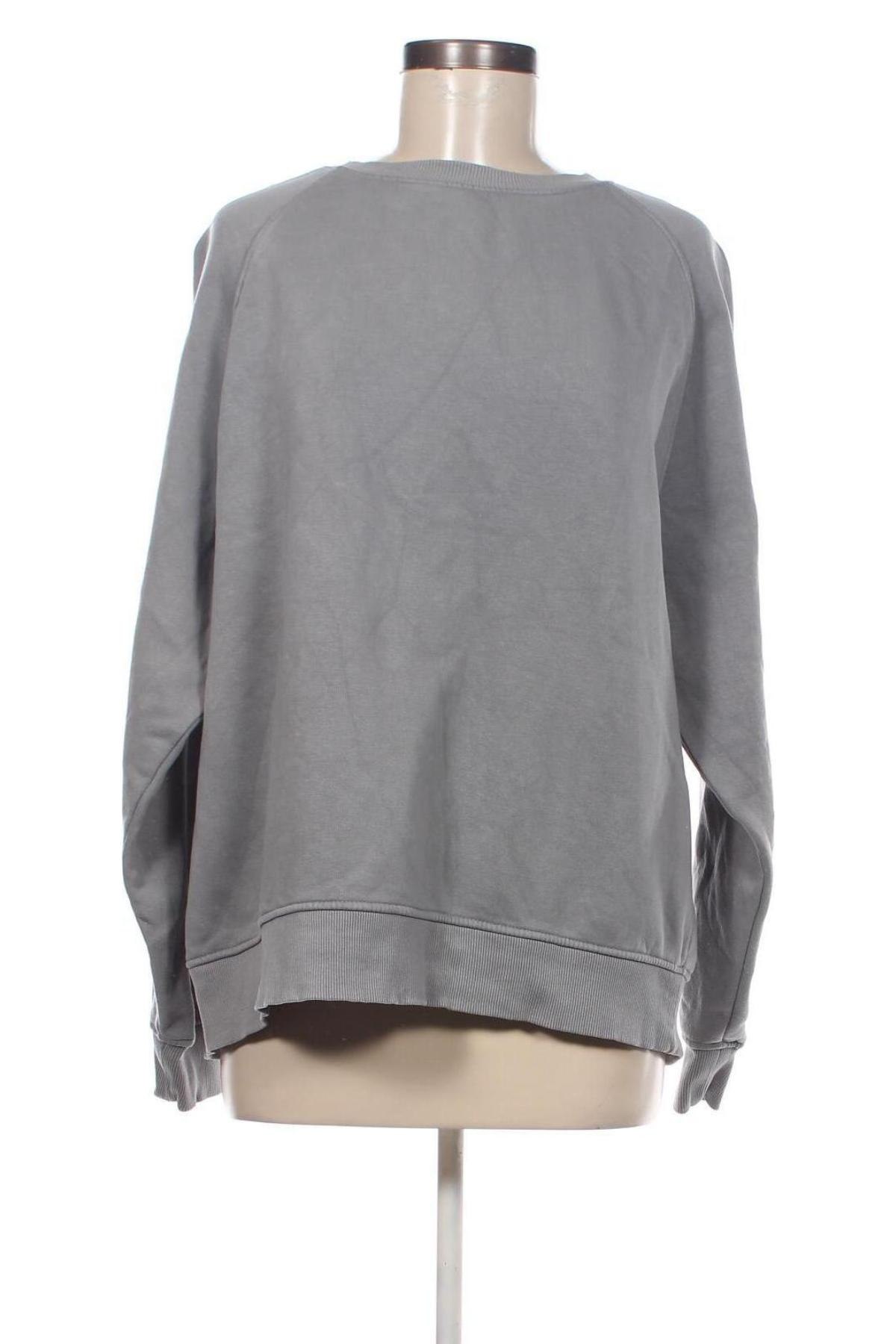 Damen Shirt Pull&Bear, Größe S, Farbe Grau, Preis 4,00 €