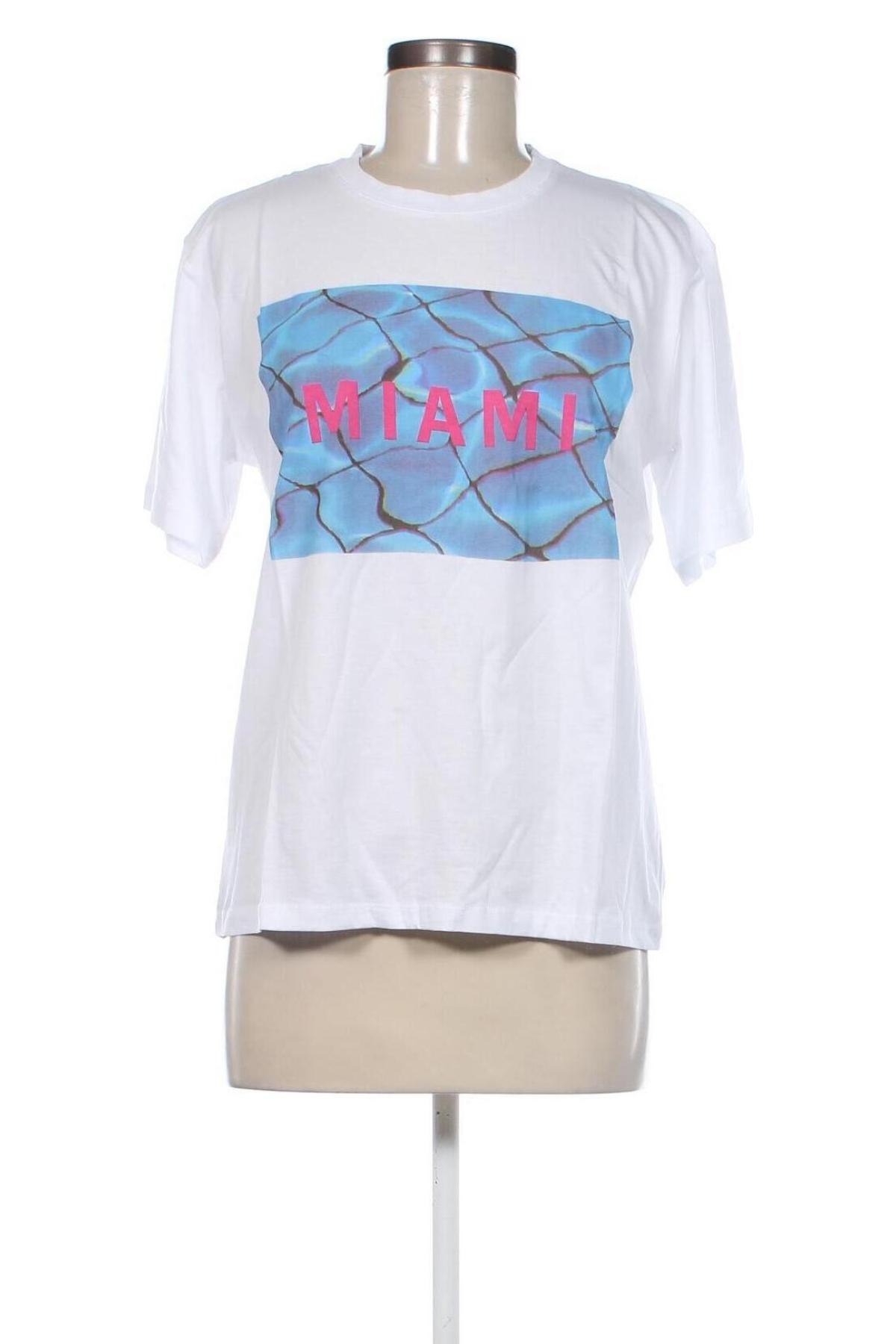 Γυναικείο t-shirt HOSBJERG, Μέγεθος L, Χρώμα Λευκό, Τιμή 20,77 €