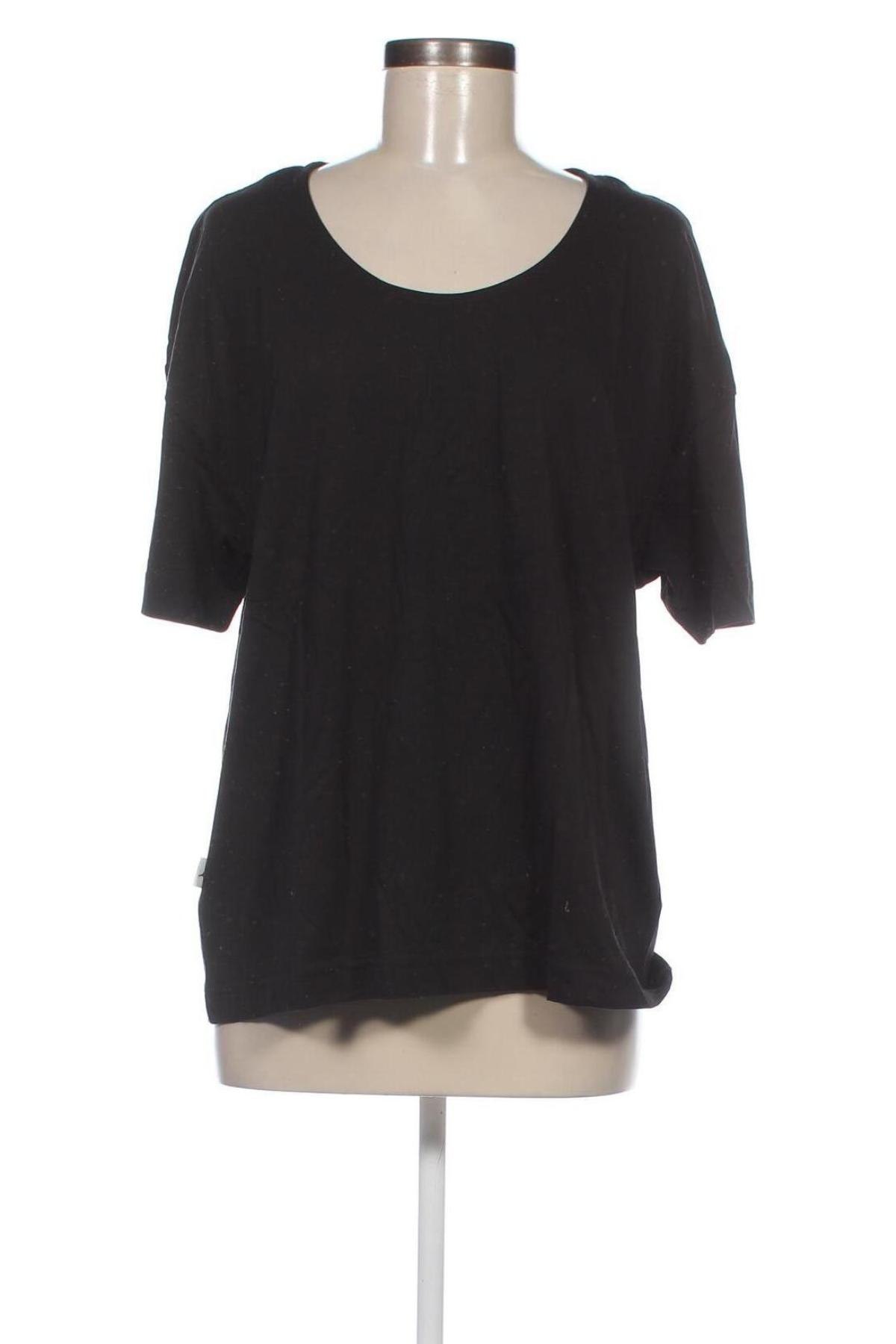 Γυναικείο t-shirt PUMA, Μέγεθος M, Χρώμα Μαύρο, Τιμή 17,58 €