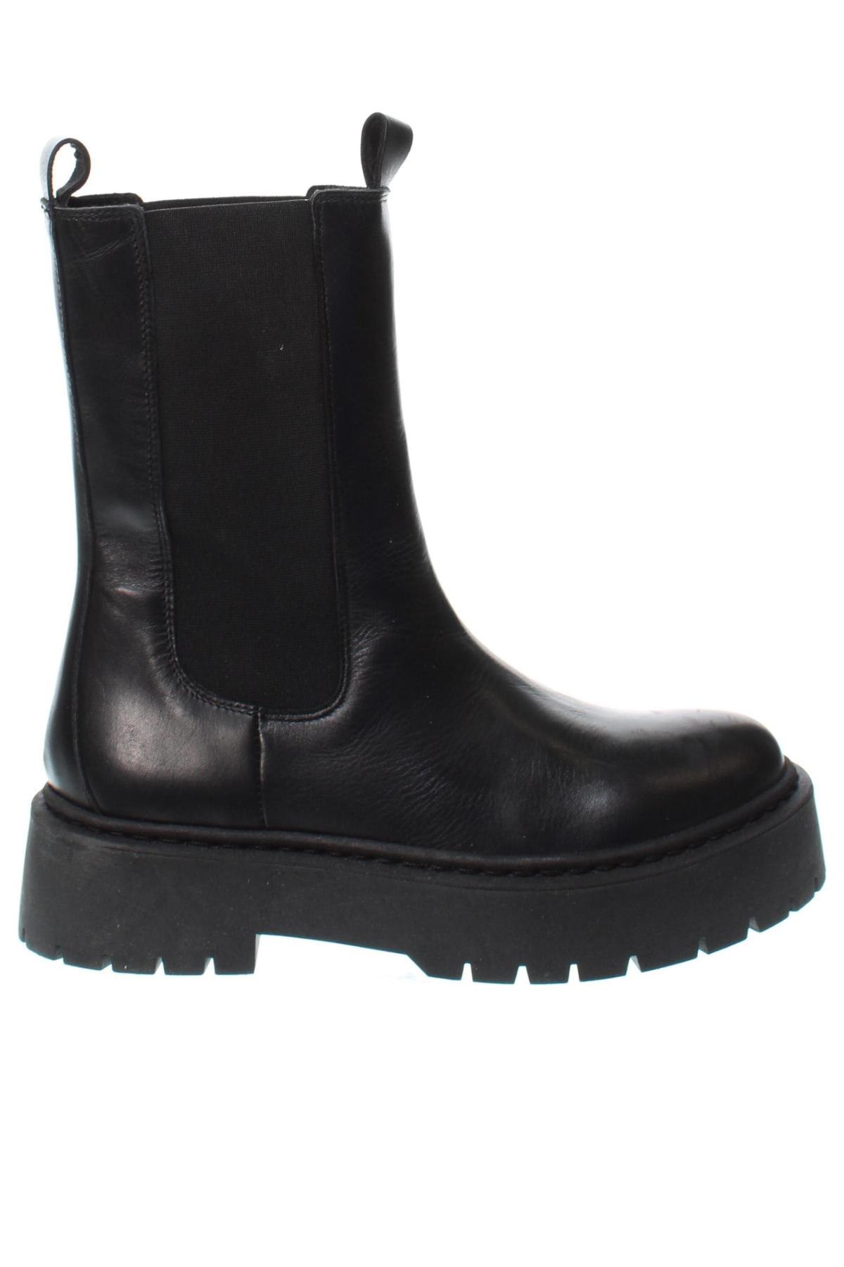 Botine de damă Edited, Mărime 39, Culoare Negru, Preț 169,74 Lei