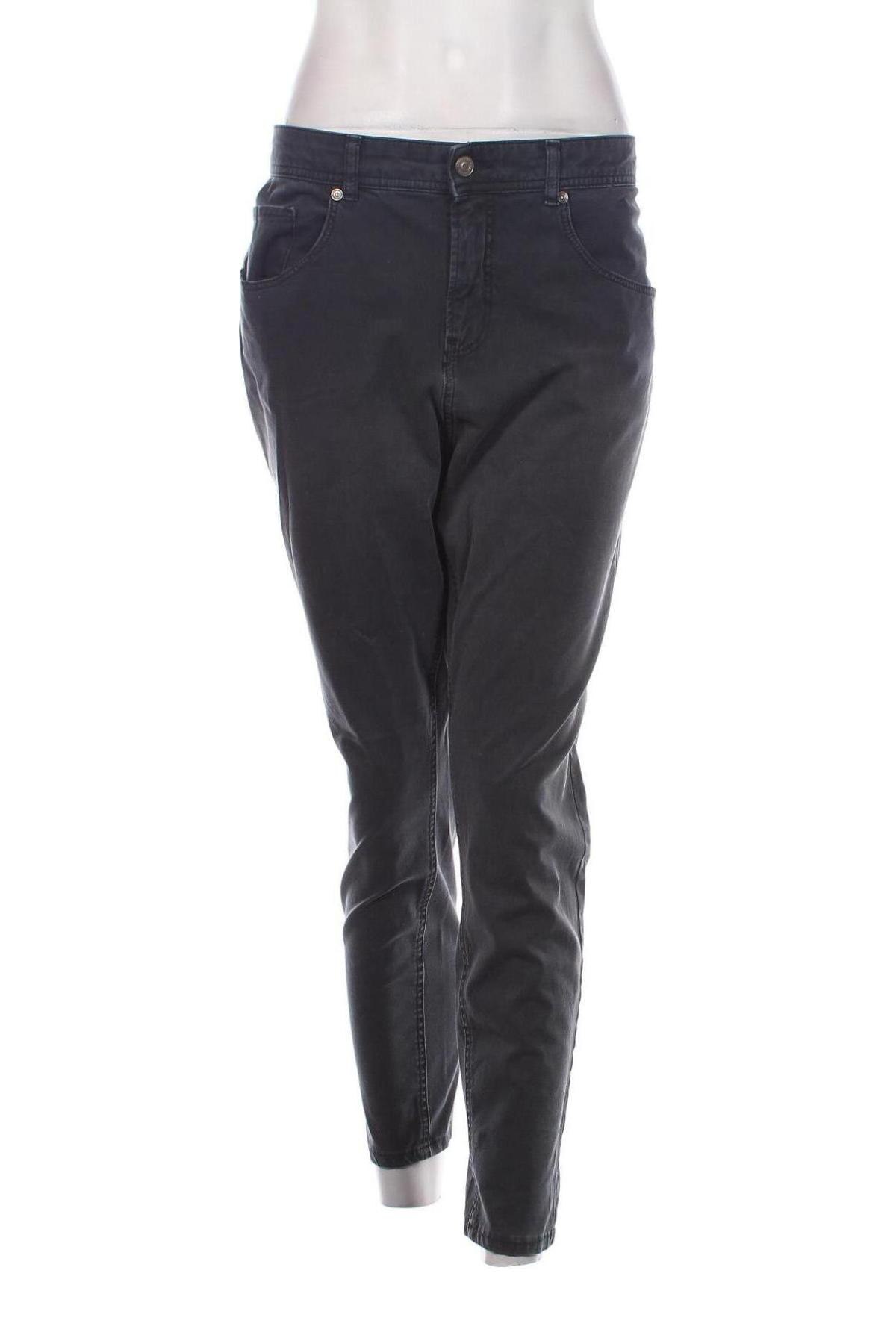 Damen Jeans United Colors Of Benetton, Größe XL, Farbe Grau, Preis 47,94 €