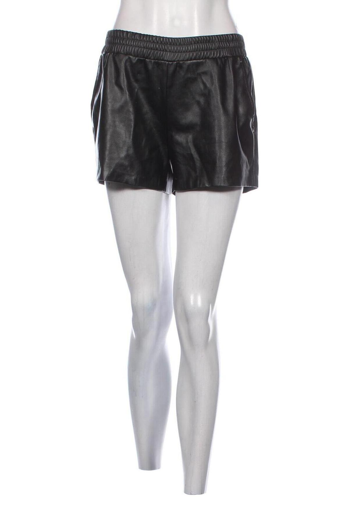 Γυναικείο κοντό παντελόνι Blind Date, Μέγεθος S, Χρώμα Μαύρο, Τιμή 5,29 €