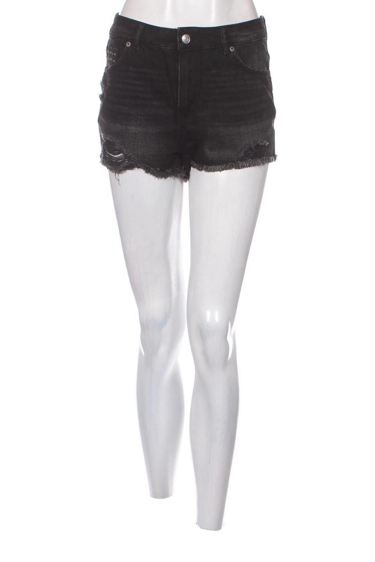 Γυναικείο κοντό παντελόνι H&M Divided, Μέγεθος S, Χρώμα Μαύρο, Τιμή 9,79 €