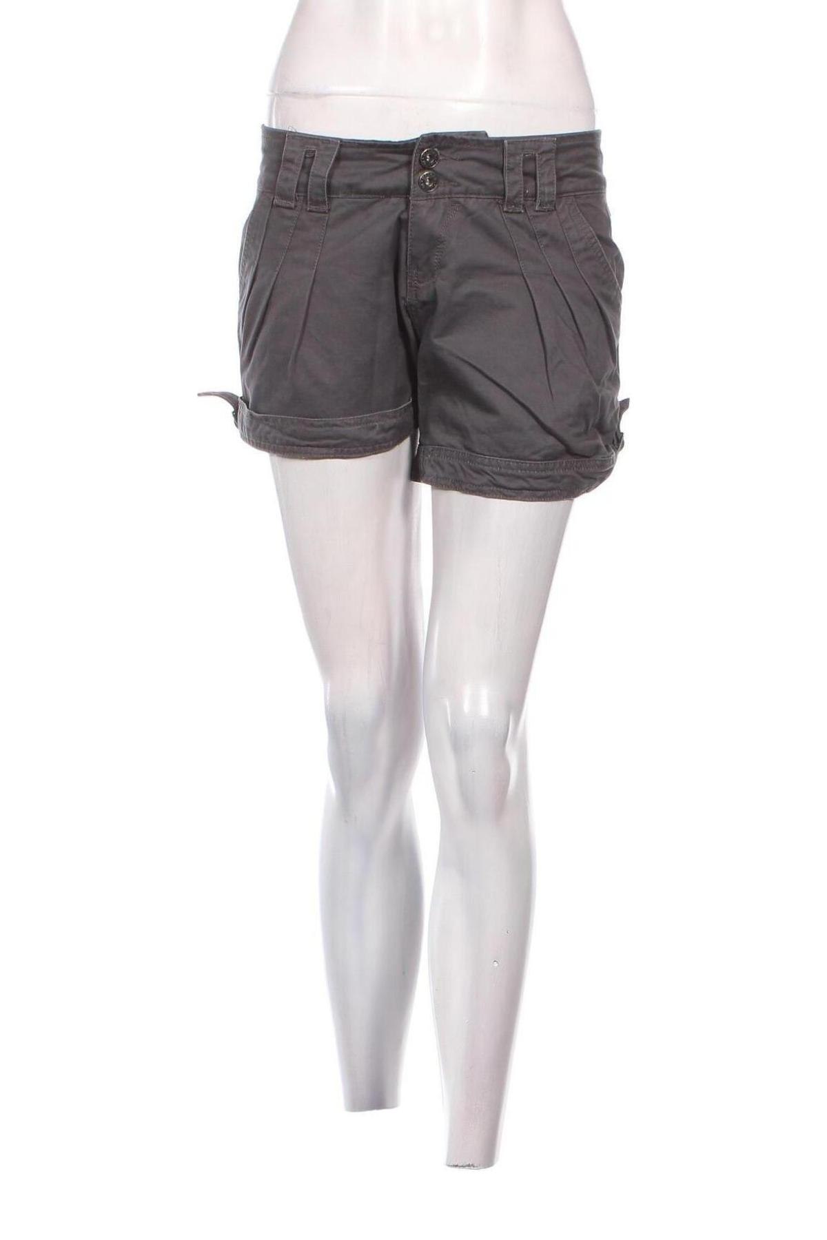 Damen Shorts Madonna, Größe S, Farbe Grau, Preis € 4,91