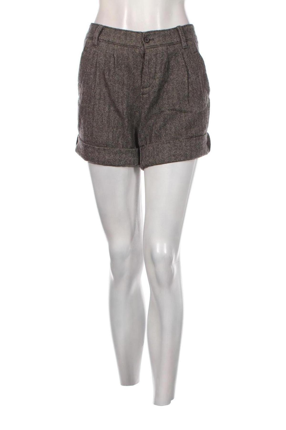 Damen Shorts Marc O'Polo, Größe M, Farbe Mehrfarbig, Preis 47,32 €