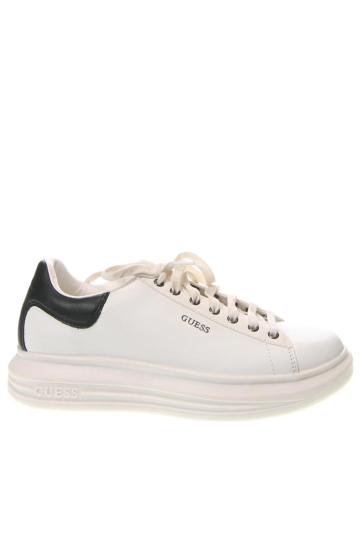 Дамски обувки Guess, Размер 40, Цвят Бял, Цена 171,00 лв.