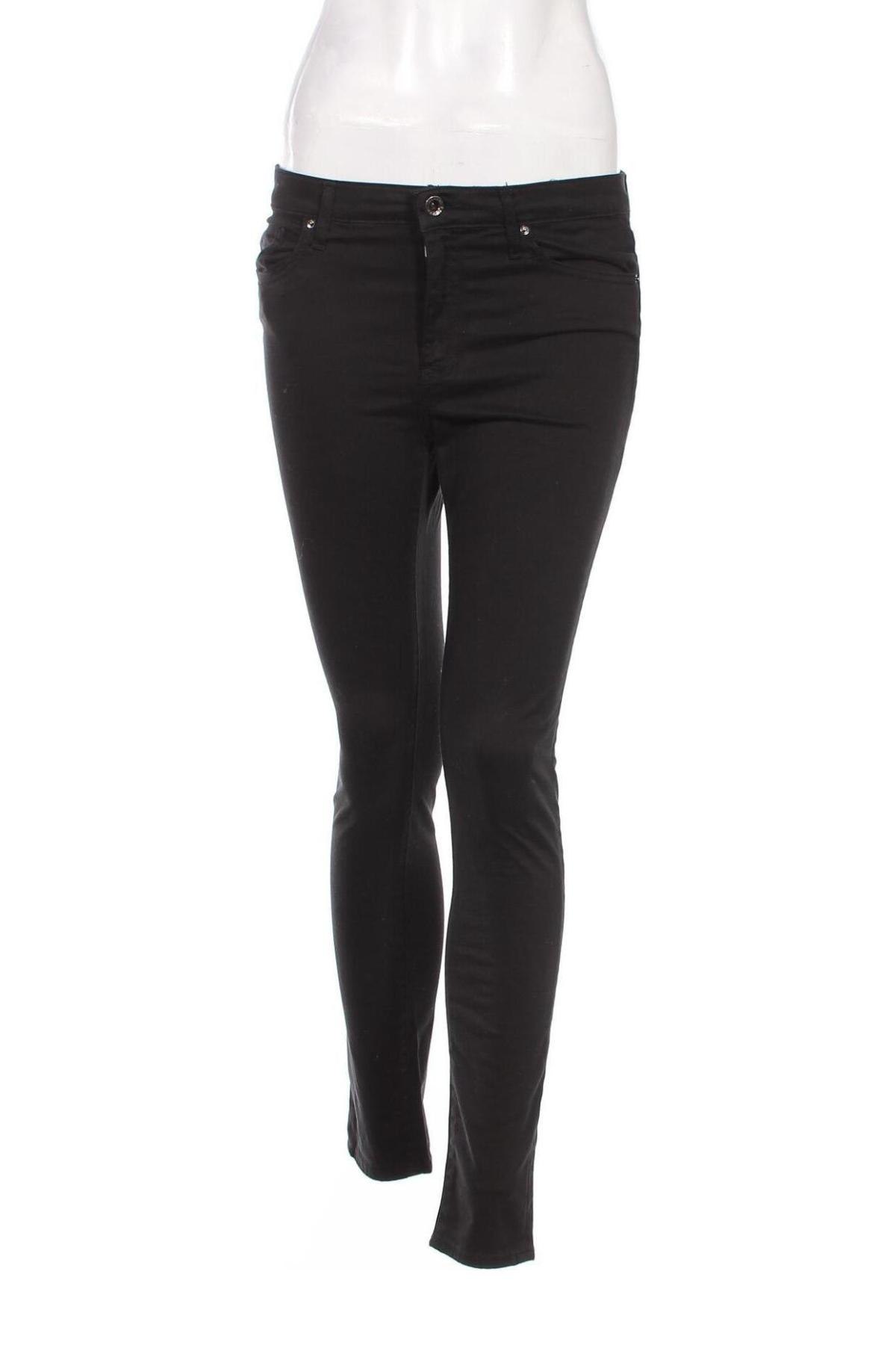 Дамски панталон Armani Exchange, Размер S, Цвят Черен, Цена 149,50 лв.
