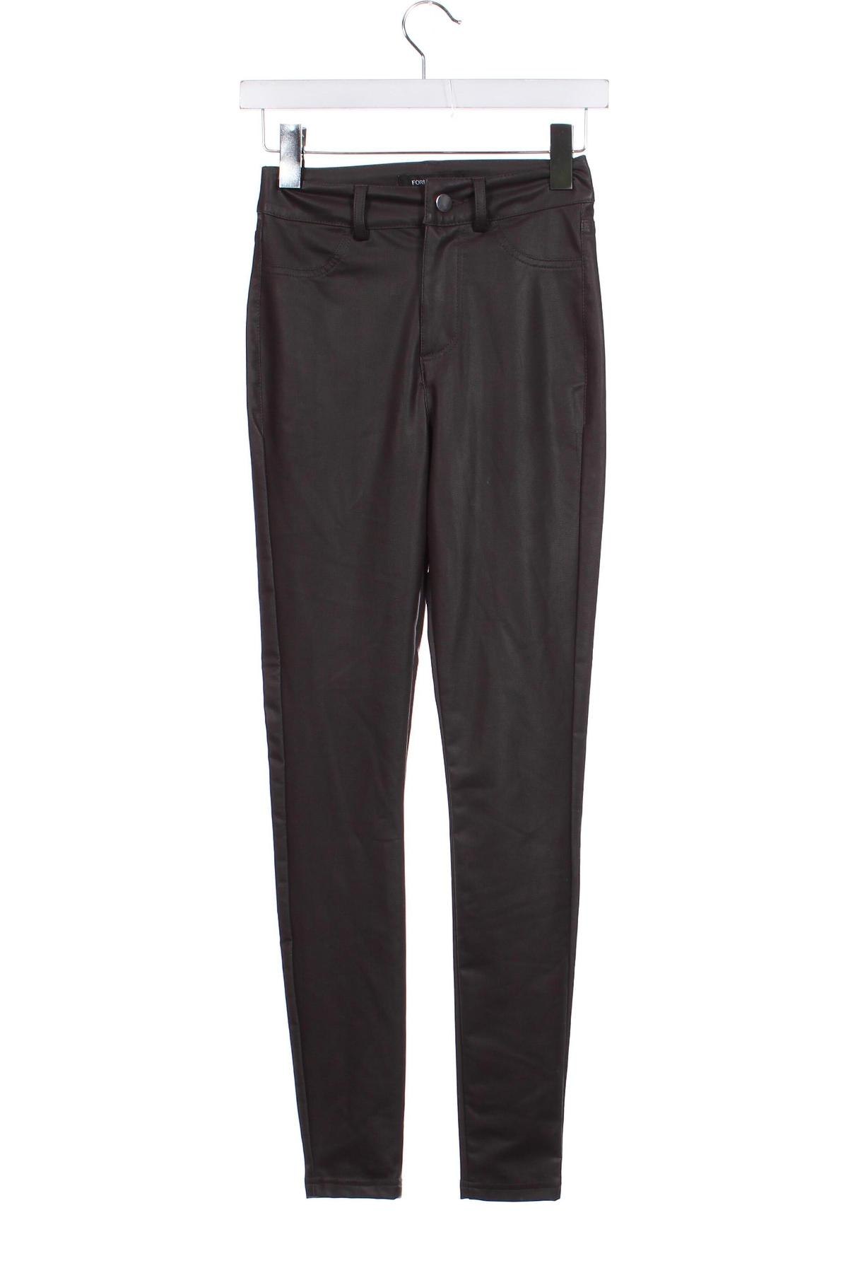 Дамски панталон Forever New, Размер XS, Цвят Кафяв, Цена 31,20 лв.