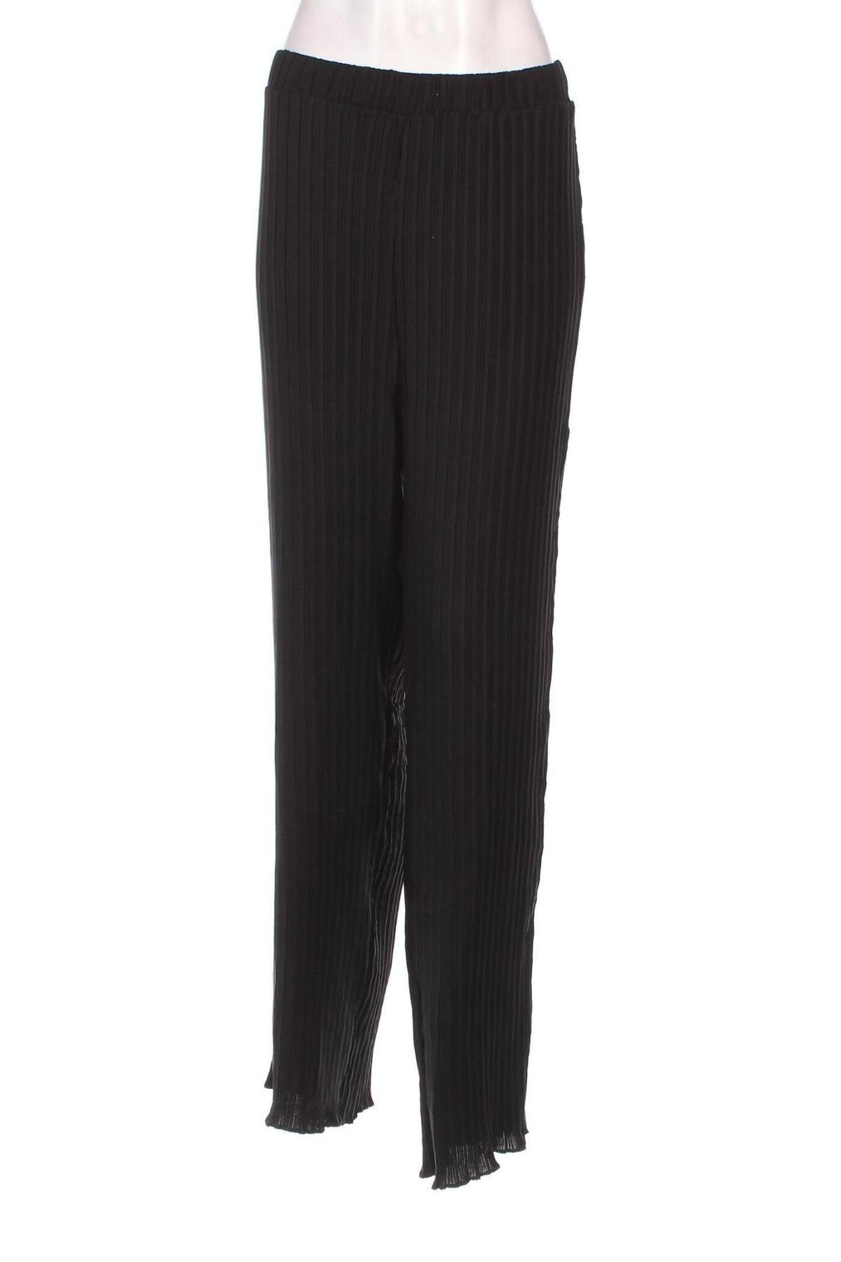 Damenhose NA-KD, Größe XL, Farbe Schwarz, Preis 11,32 €